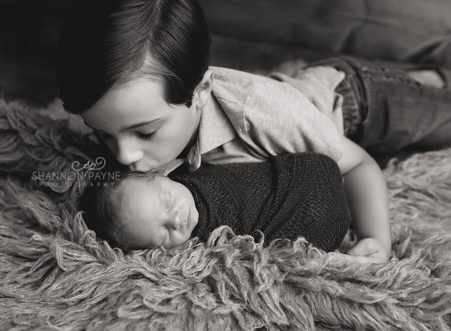  Meeting Brother | Hendersonville Newborn Sibling Photos