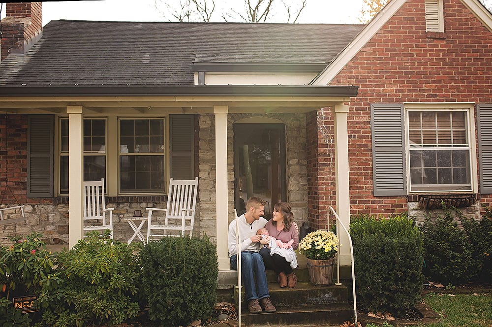  Studio Newborn vs. Lifestyle Newborn Photography
