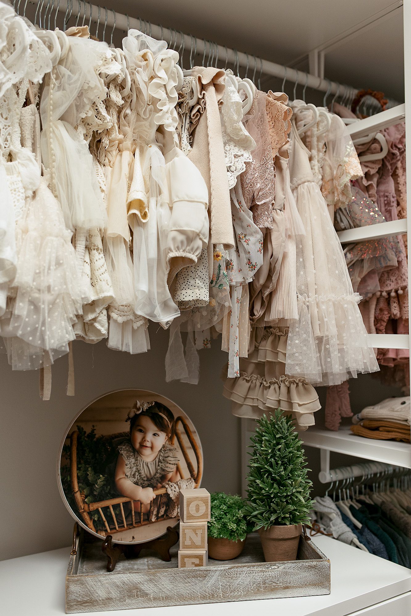  Welcome to our Nashville Newborn Studio