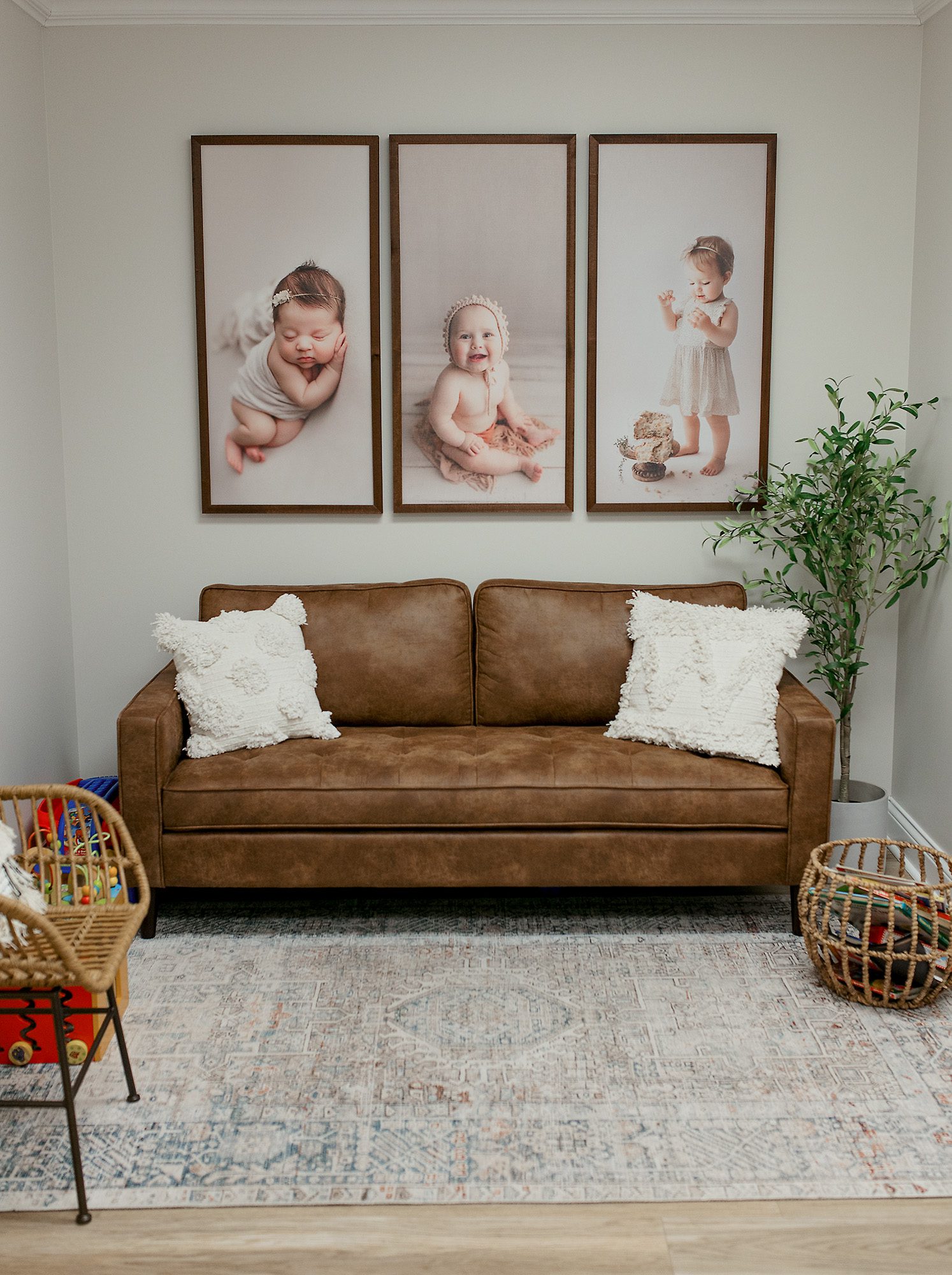  Welcome to our Nashville Newborn Studio