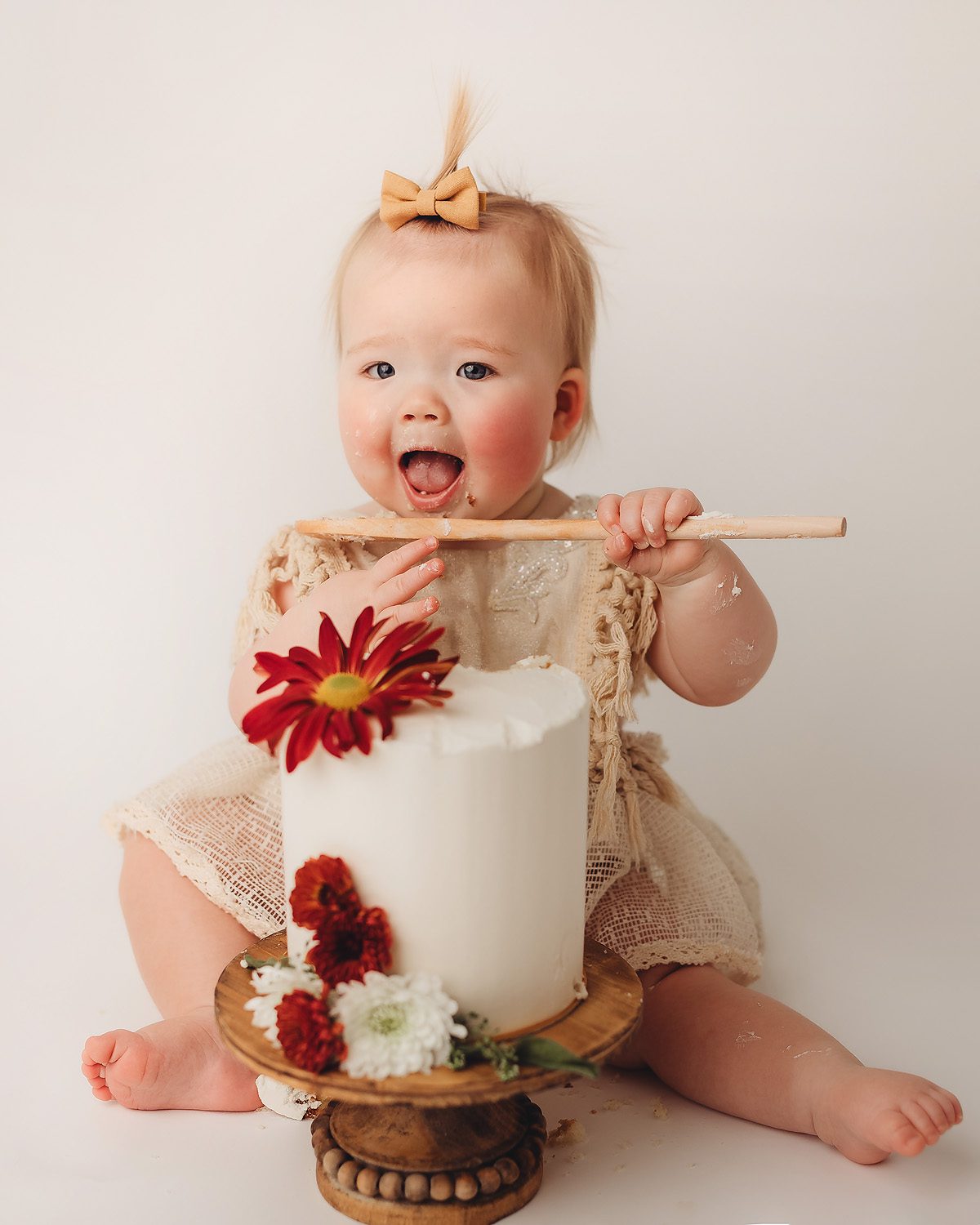  Fall Cake Smash Ideas for Your Baby’s 1 Year Old Photoshoot