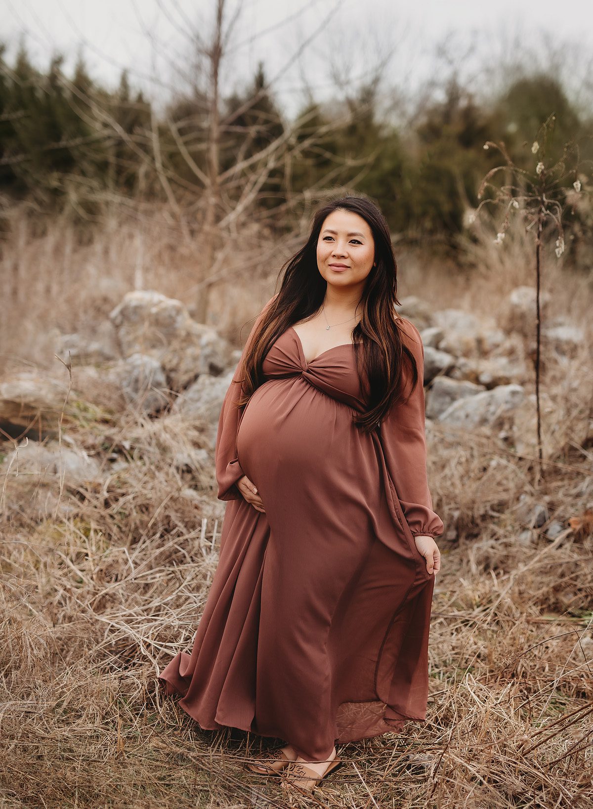  Outdoor Winter Maternity Photos in Nashville