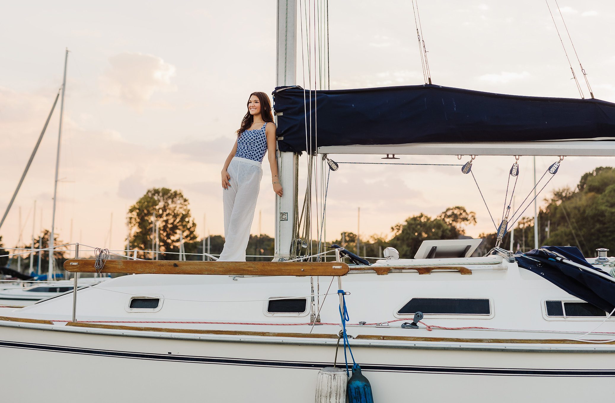 senior_photo_sailboat Nashville Senior Photographer