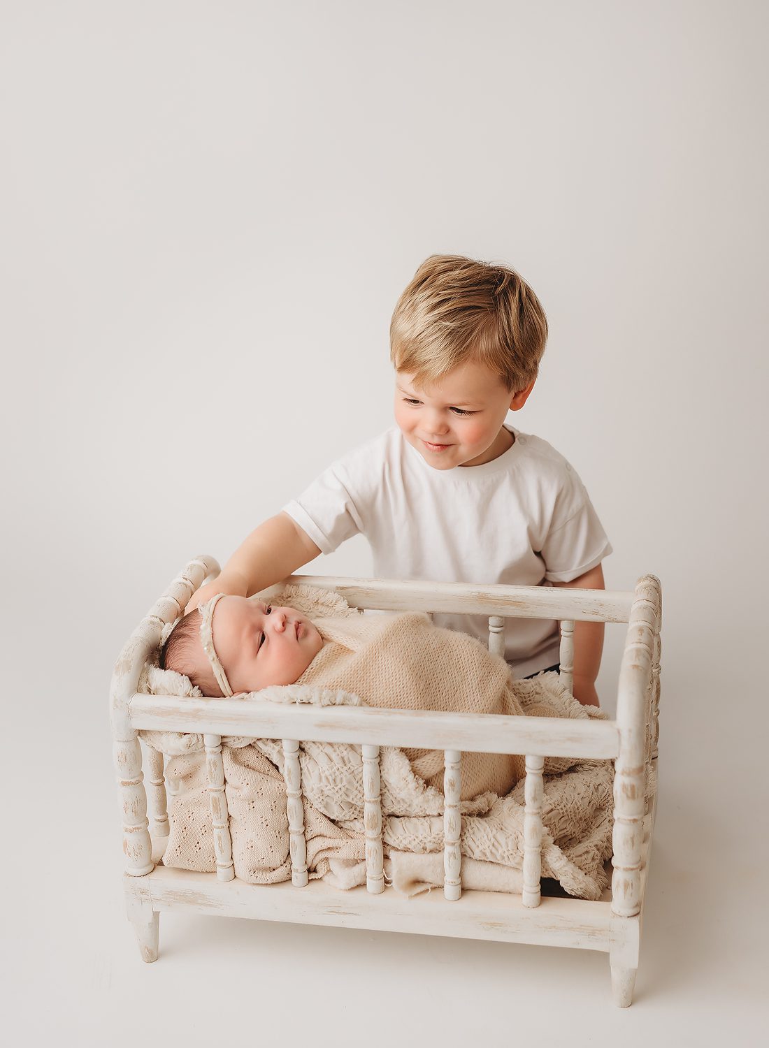 What to Wear for Newborn Photoshoot