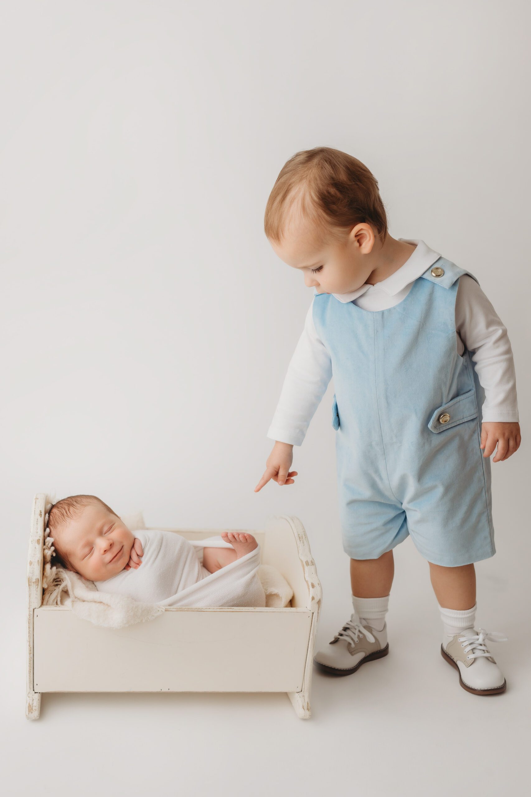  Newborn Prep Guide: How to Prepare for Newborn Photos