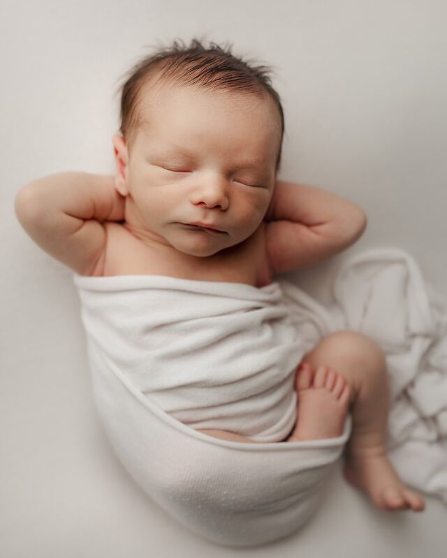 Top Photographer Specializing in Nashville Newborn Photography